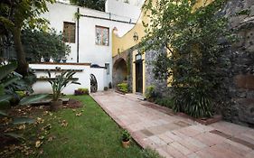 Suites Los Camilos